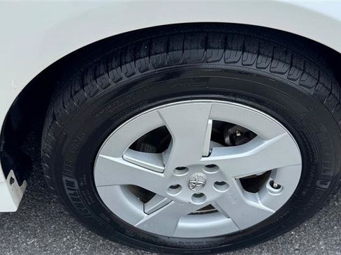 Used 2011 Toyota Prius Three w/ Solar Roof Pkg FWD image 25