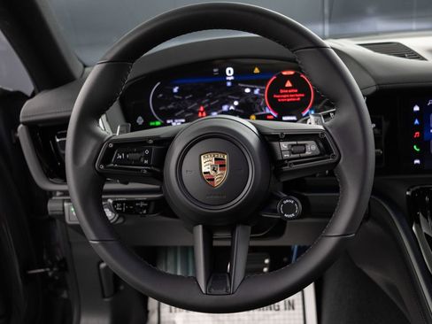 New 2026 Porsche Panamera 4 AWD/4WD image 18