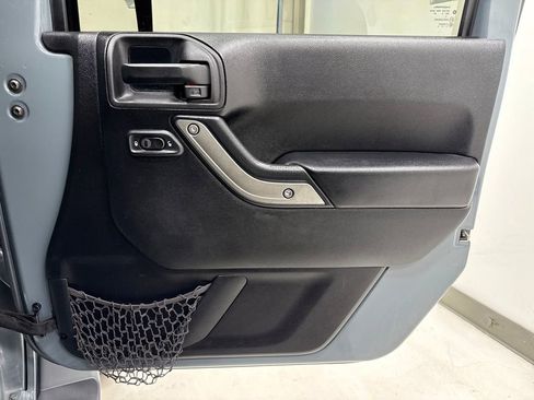 Used 2015 Jeep Wrangler Unlimited Sport w/ Quick Order Package 24S image 9