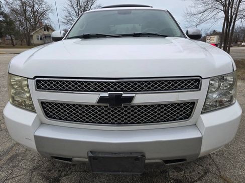 Used 2007 Chevrolet Avalanche LT w/ LT Preferred Equipment Group RWD image 2