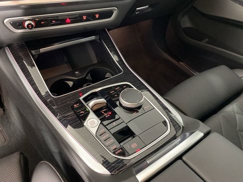 Certified 2024 BMW X5 xDrive40i w/ M Sport Package image 17