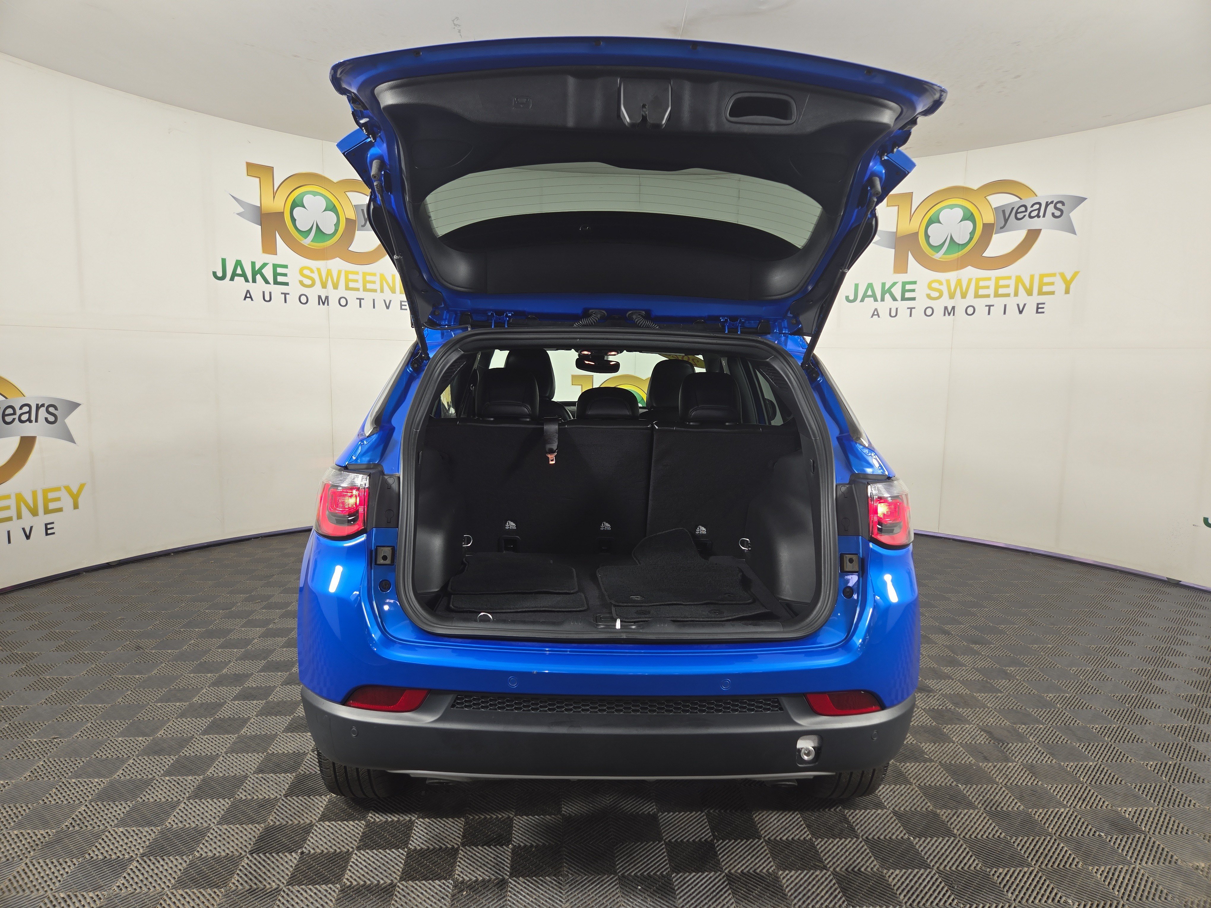 Certified 2023 Jeep Compass Limited AWD/4WD image 32