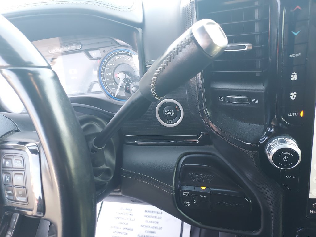 Used 2022 RAM 2500 Limited AWD/4WD image 25