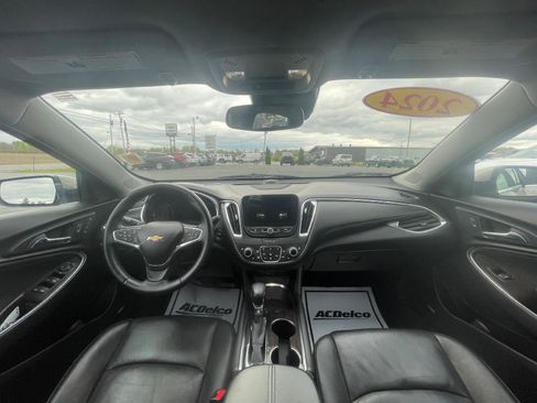 Used 2024 Chevrolet Malibu LT FWD image 10