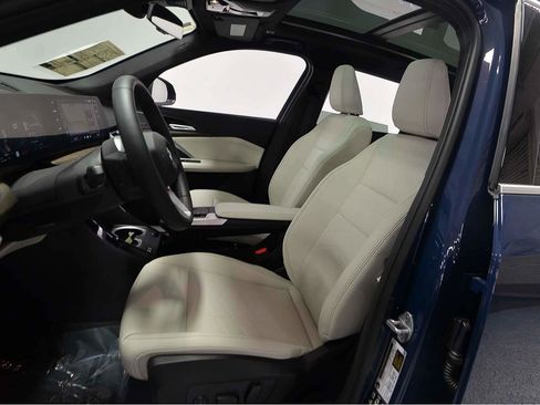 Used 2026 BMW X1 xDrive28i w/ Technology Package image 8