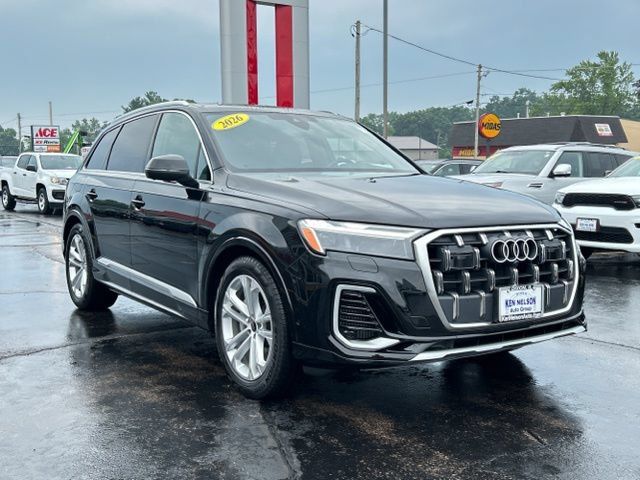 Used 2026 Audi Q7 3.0T Premium Plus w/ Premium Plus Package AWD/4WD image 16