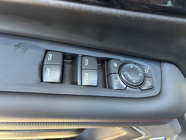 Used 2025 Chevrolet Suburban RST w/ Comfort Package AWD/4WD image 25
