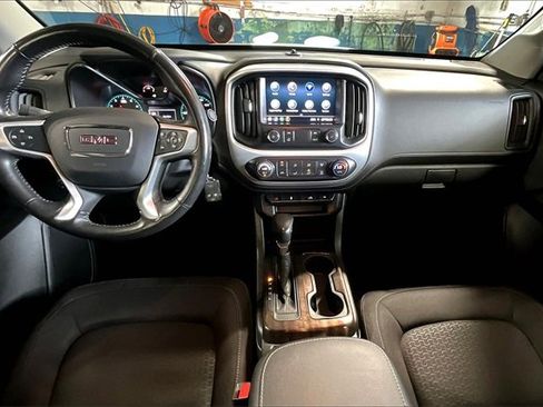 Used 2022 GMC Canyon Elevation image 15