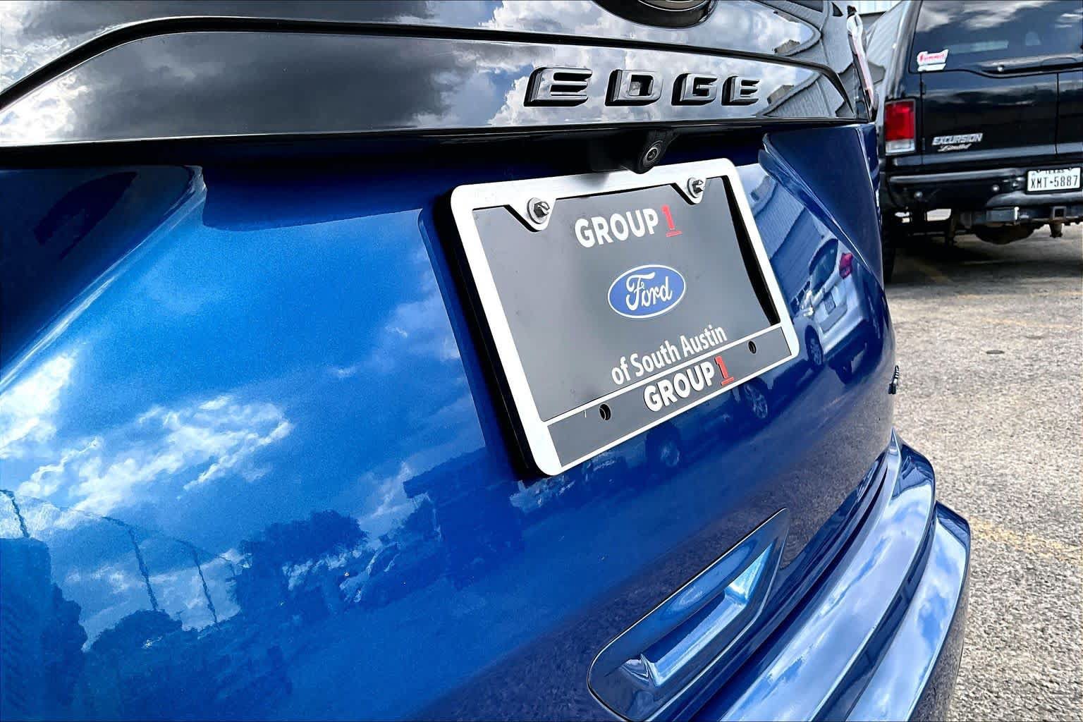 Used 2023 Ford Edge SE w/ Black Appearance Package AWD/4WD image 10