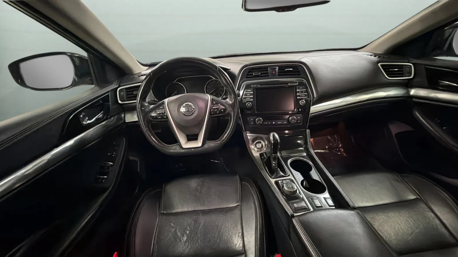 Used 2021 Nissan Maxima 3.5 SV w/ Floor Mat Group FWD image 10