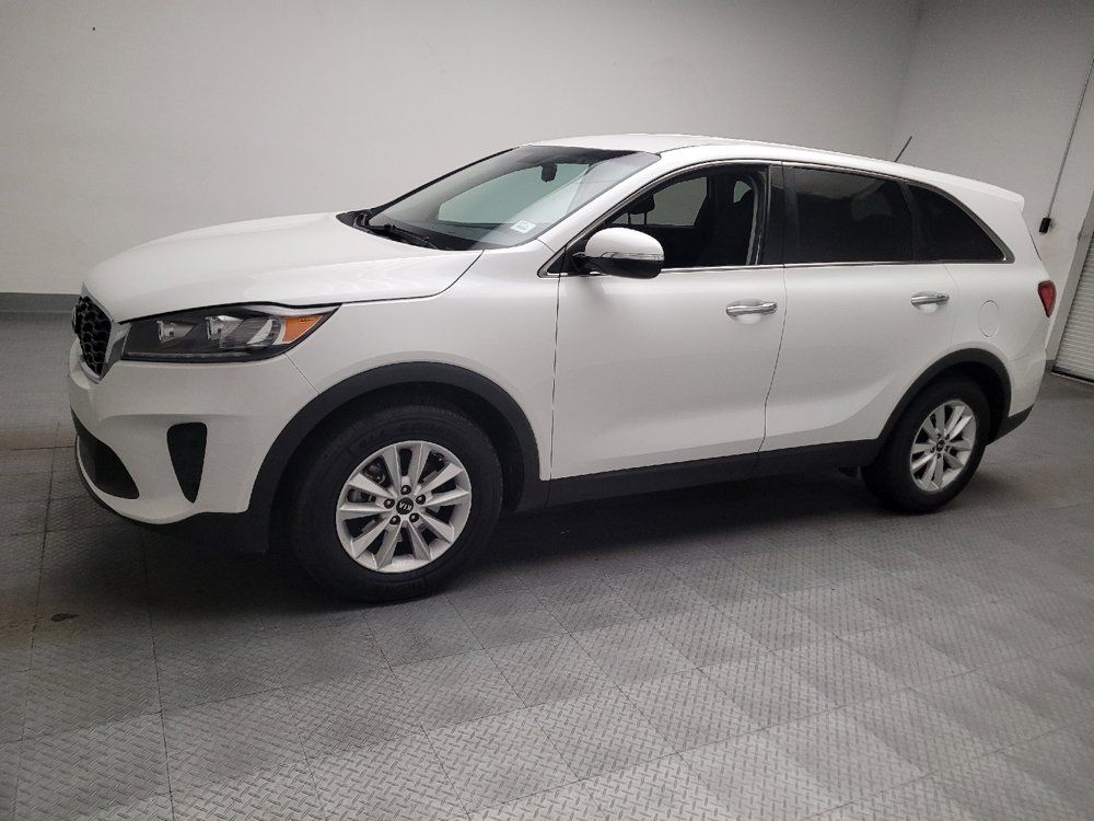 Used 2020 Kia Sorento FWD V6 image 2
