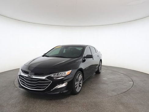 Used 2021 Chevrolet Malibu Premier image 32