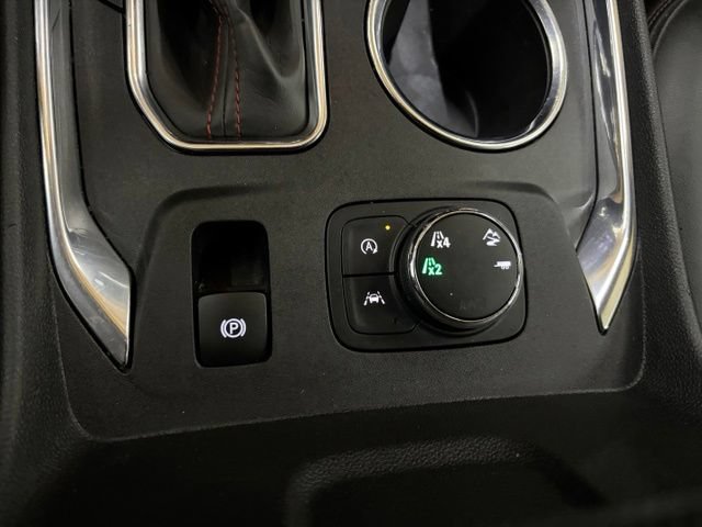 Used 2023 Chevrolet Traverse RS AWD/4WD image 86
