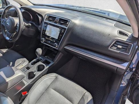 Used 2019 Subaru Outback 3.6R Limited AWD/4WD image 24