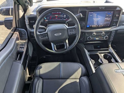 Used 2026 Ford F250 Platinum AWD/4WD image 15