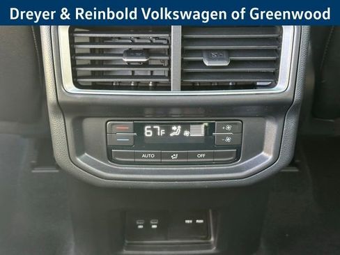 New 2026 Volkswagen Atlas SE image 28