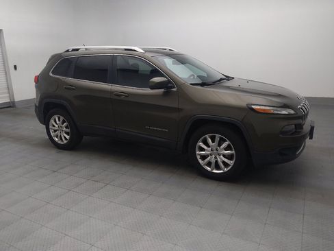 Used 2015 Jeep Cherokee Limited AWD/4WD image 11