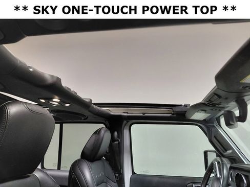 Certified 2021 Jeep Wrangler Unlimited Sahara w/ Cold Weather Group image 14