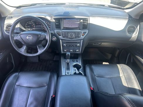 Used 2020 Nissan Pathfinder SL AWD/4WD image 31