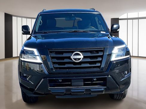 Used 2023 Nissan Armada SL w/ Midnight Edition Package image 2