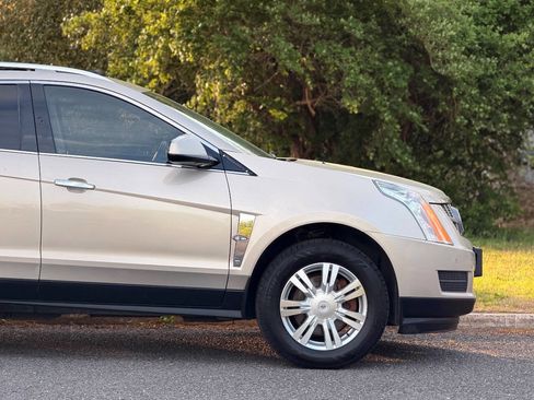 Used 2010 Cadillac SRX Luxury AWD/4WD image 11