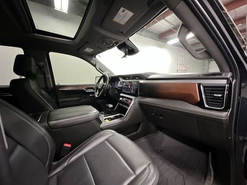 Used 2023 GMC Sierra 1500 Denali w/ Denali Reserve Package image 30
