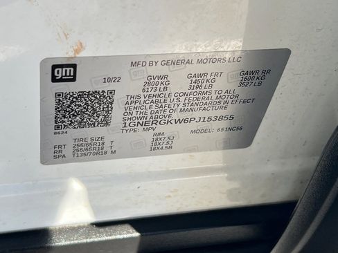 Certified 2023 Chevrolet Traverse LT image 30