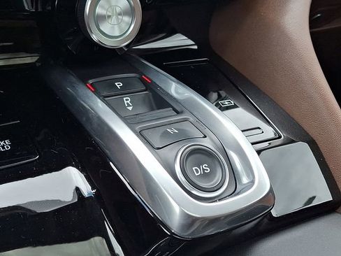 Certified 2022 Acura MDX SH-AWD w/ Technology Package image 16