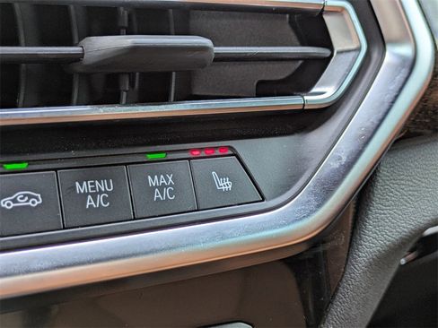 Used 2023 BMW X3 xDrive30i image 21