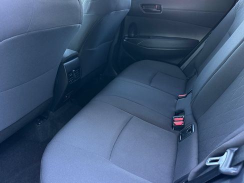 Used 2026 Toyota Corolla Cross LE FWD image 12