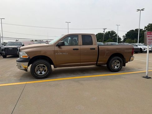 Used 2011 RAM 1500 ST w/ ST Popular Equipment Group AWD/4WD image 3
