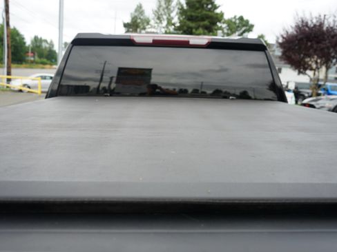 Used 2020 Chevrolet Silverado 1500 LT AWD/4WD image 10