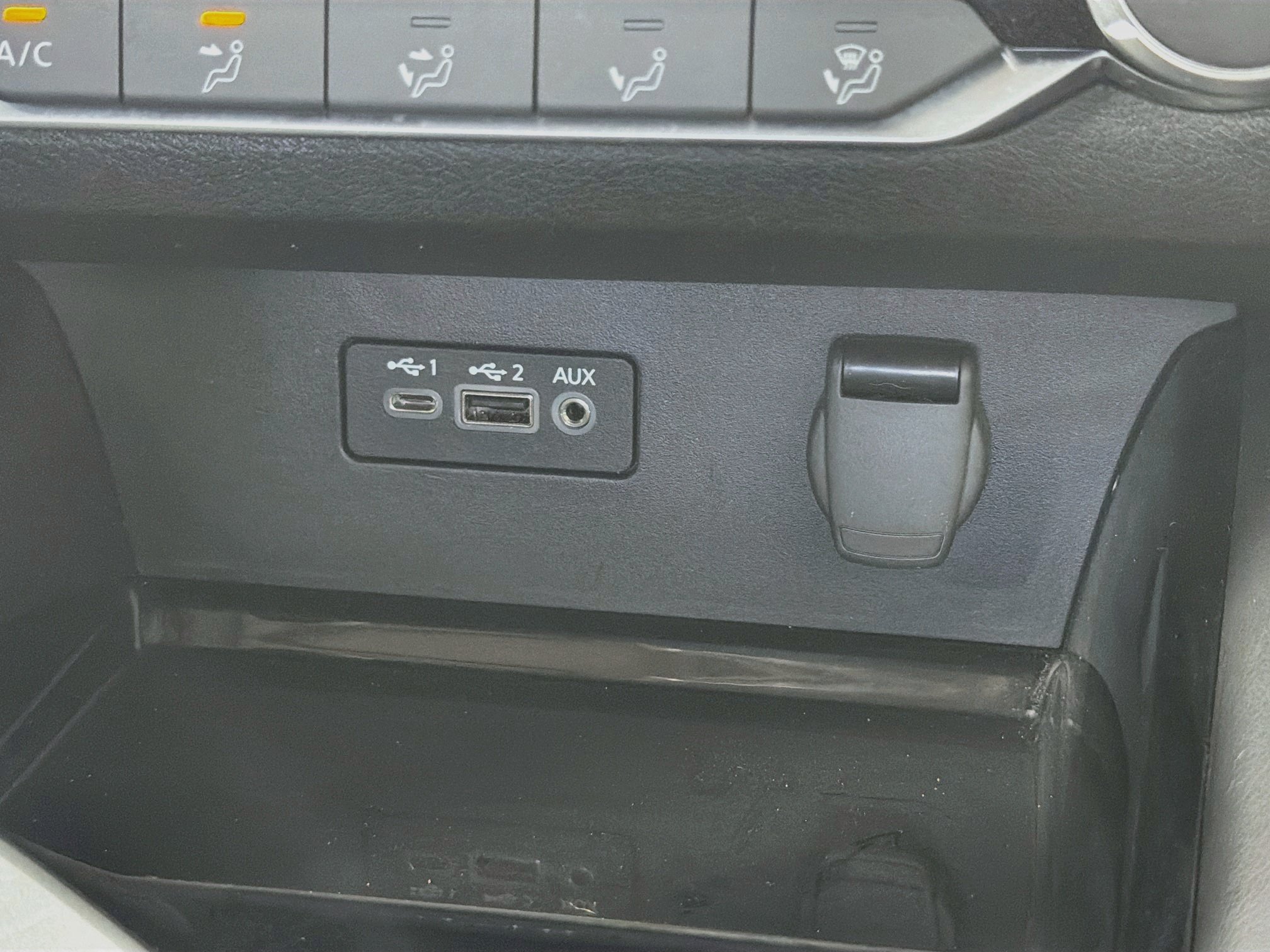 Used 2023 Nissan Altima 2.5 SV FWD image 25