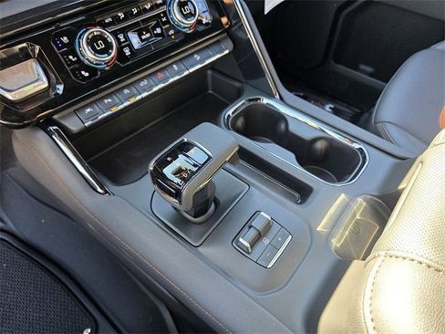 New 2026 GMC Sierra 1500 AT4 w/ AT4 Premium Package image 23