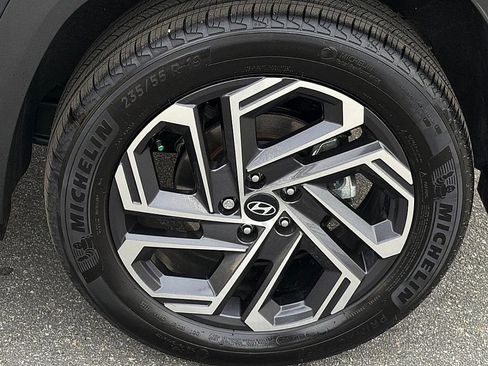 Certified 2025 Hyundai Tucson Limited image 6