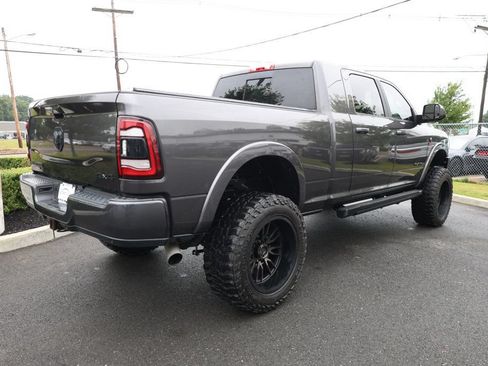 Used 2022 RAM 2500 Laramie AWD/4WD image 5