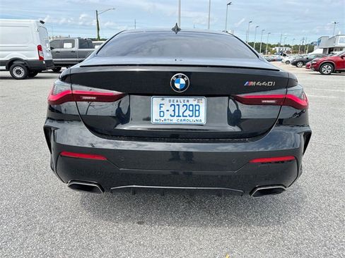 Used 2022 BMW M440i Coupe image 14