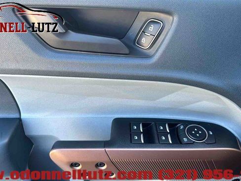 Used 2022 Ford Maverick Lariat w/ Lariat Luxury Package image 16