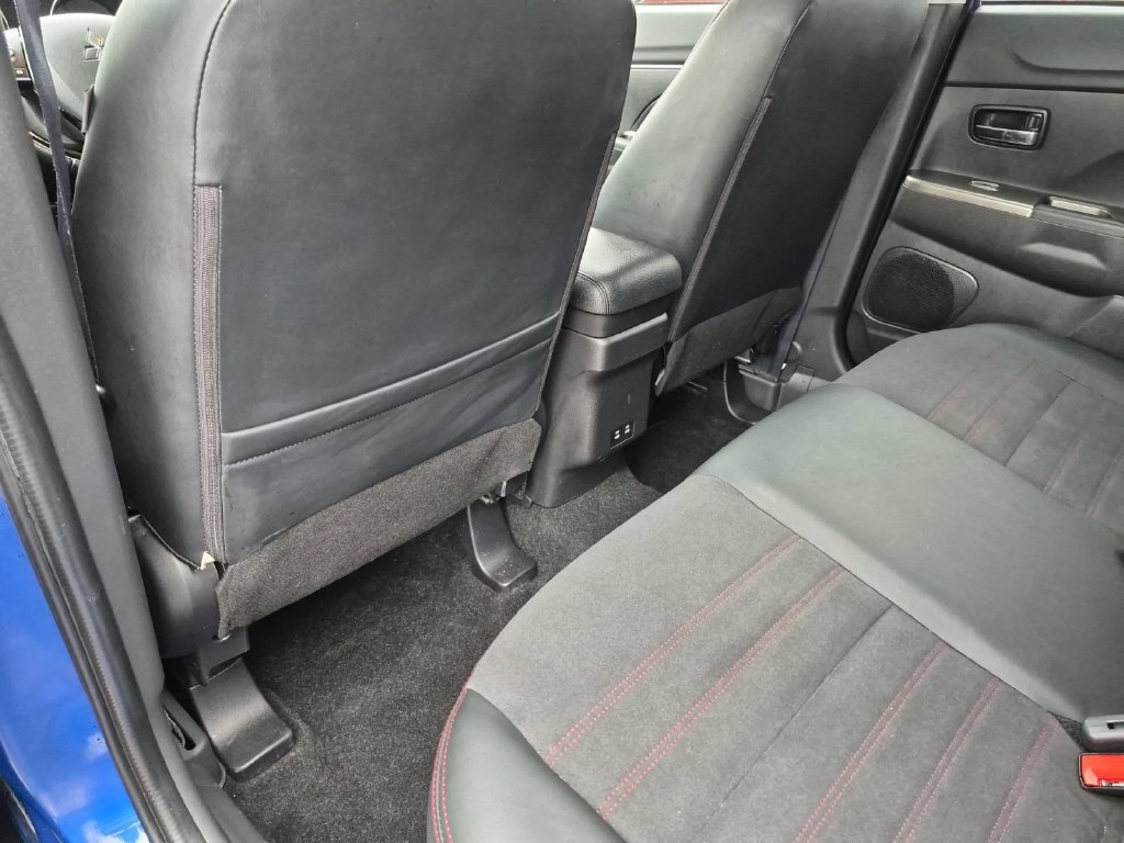 Used 2026 Mitsubishi Outlander Sport SE AWD/4WD image 26