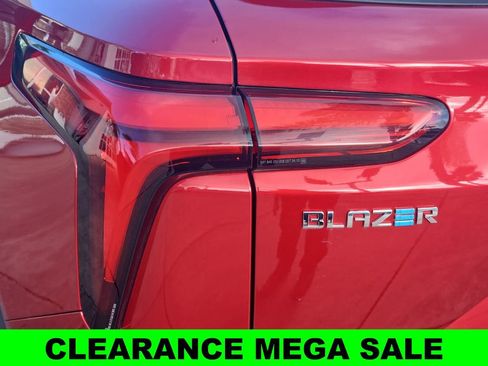 New 2024 Chevrolet Blazer EV LT image 41