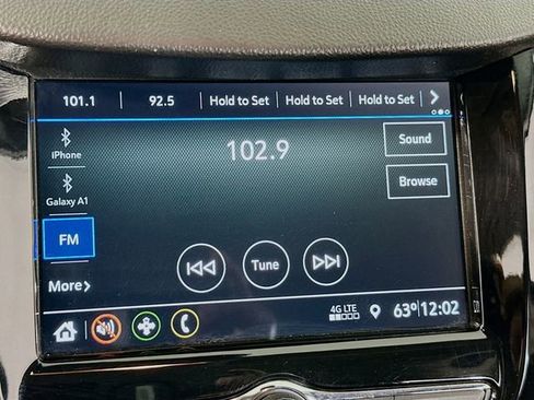 Used 2019 Chevrolet Trax LT w/ LT Convenience Package FWD image 13