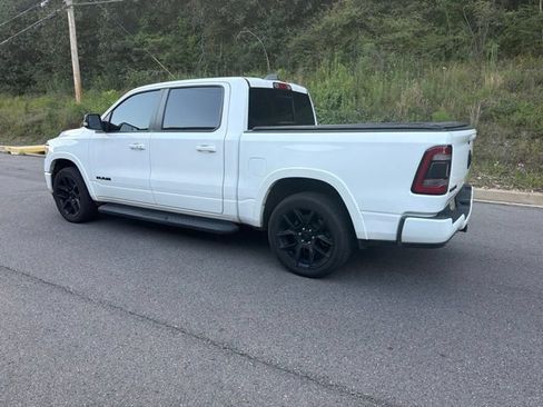 Used 2021 RAM 1500 Laramie AWD/4WD image 5