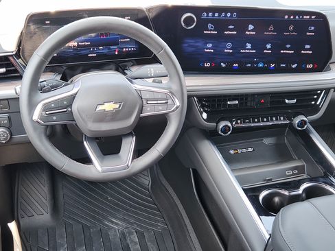 Used 2026 Chevrolet Tahoe LT w/ Comfort Package RWD image 26