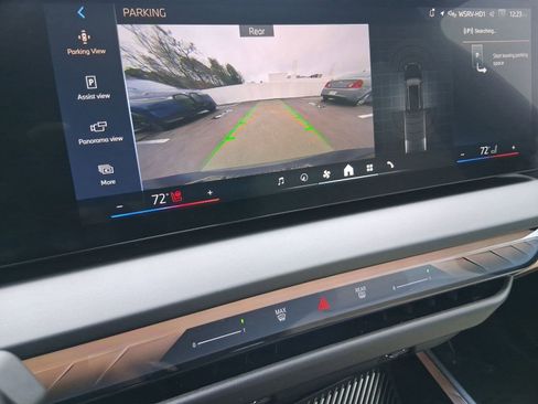 Used 2025 BMW X3 xDrive30i w/ Convenience Package image 23