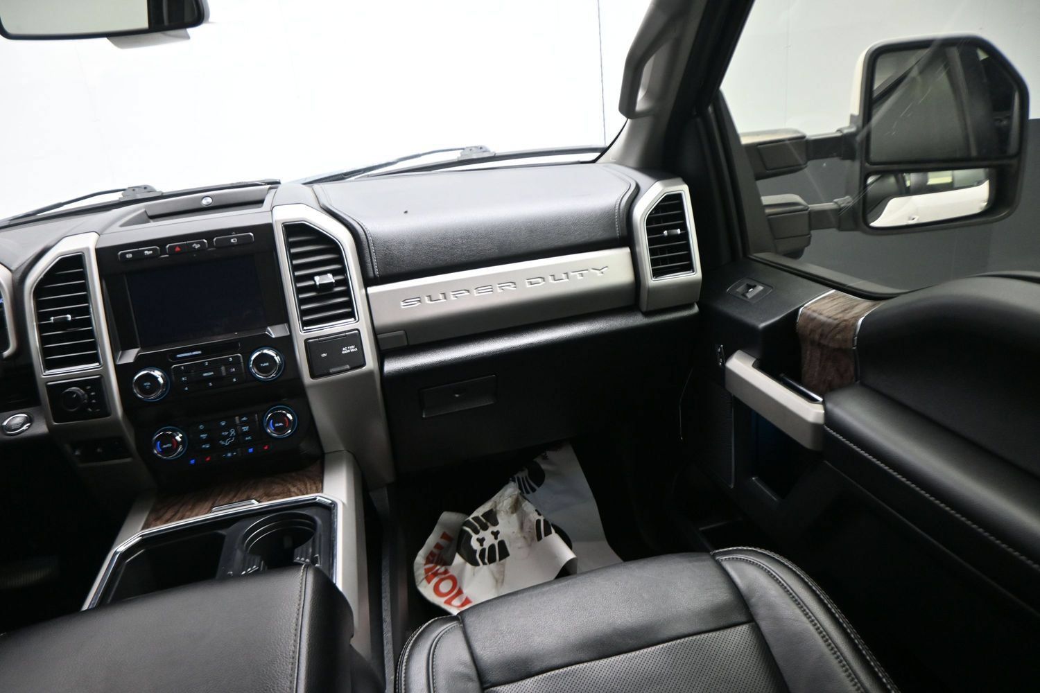 Used 2019 Ford F350 Lariat w/ Lariat Ultimate Package AWD/4WD image 14