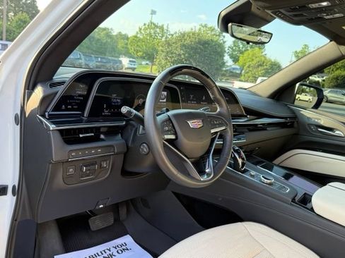 Used 2024 Cadillac Escalade Sport w/ LPO, ONYX Package AWD/4WD image 16