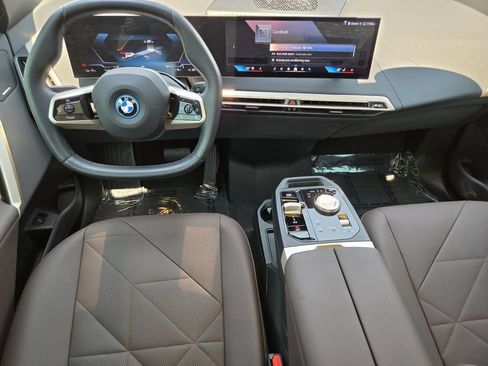Certified 2024 BMW iX xDrive50 w/ Sport Package AWD/4WD image 26