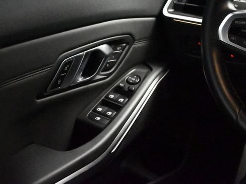 Used 2023 BMW M3 RWD image 41
