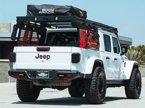 Used 2023 Jeep Gladiator Mojave w/ Cold Weather Group AWD/4WD image 24