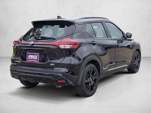 Used 2023 Nissan Kicks SR FWD image 5